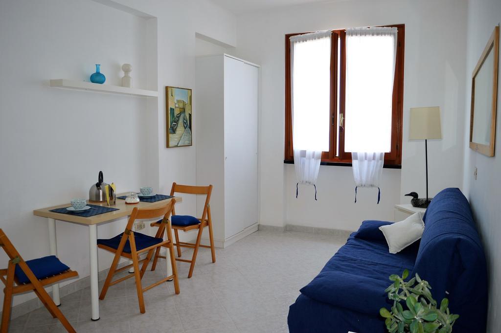 House Libeccio By Holiday World Moneglia Zimmer foto